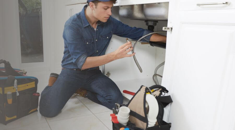 Local annual plumbing maintenance in Carpentersville, IL